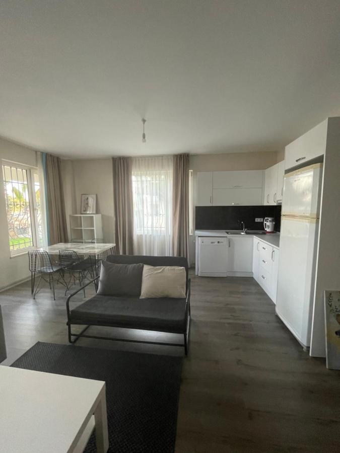 Brand New Building In Kundu, In The Heart Of Daire Antalya